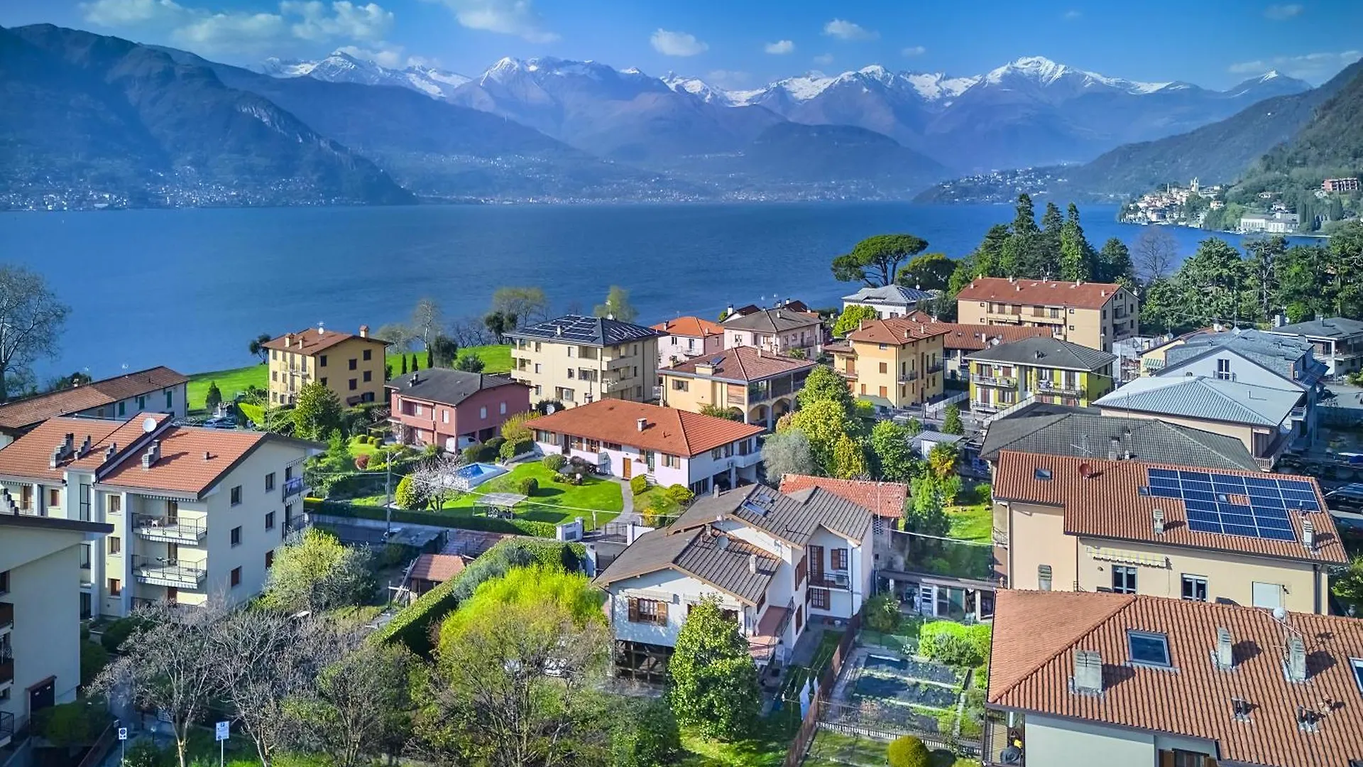 A Step From The Lake Dervio Casa vacanze