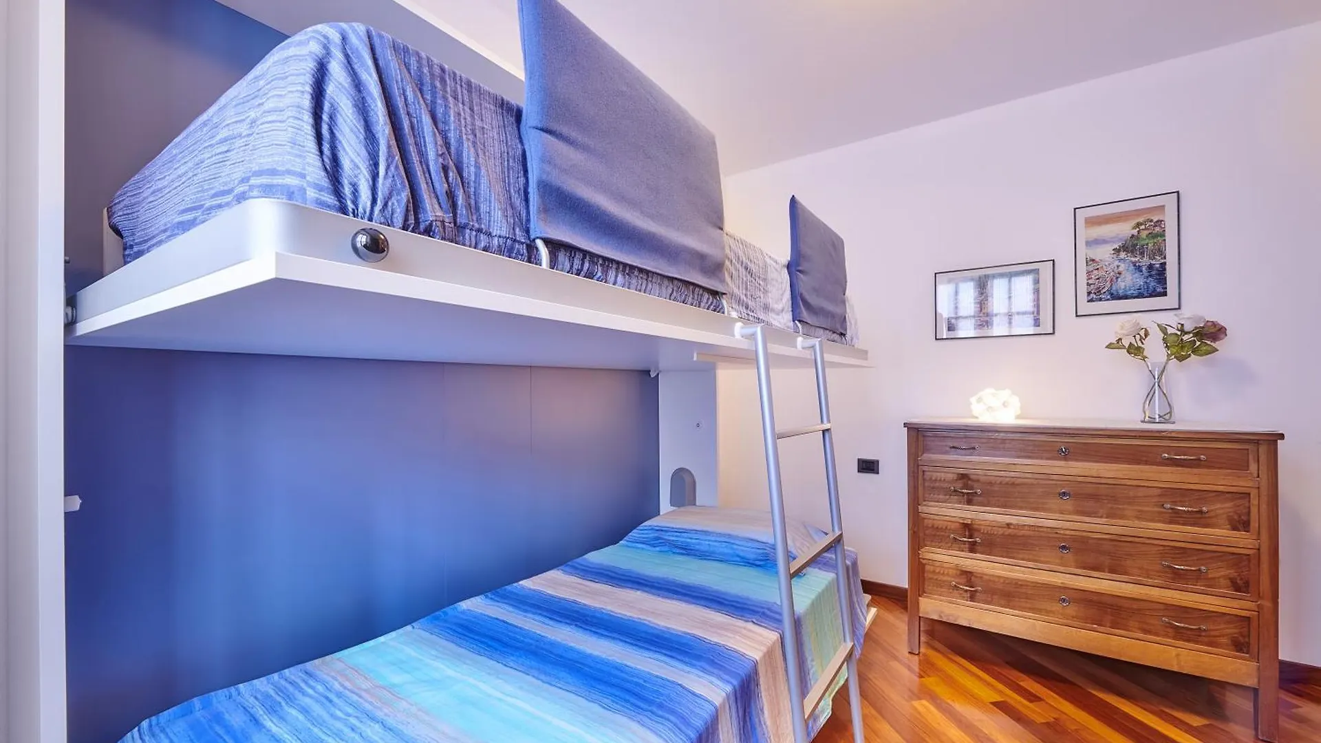 Casa vacanze A Step From The Lake Dervio Italia